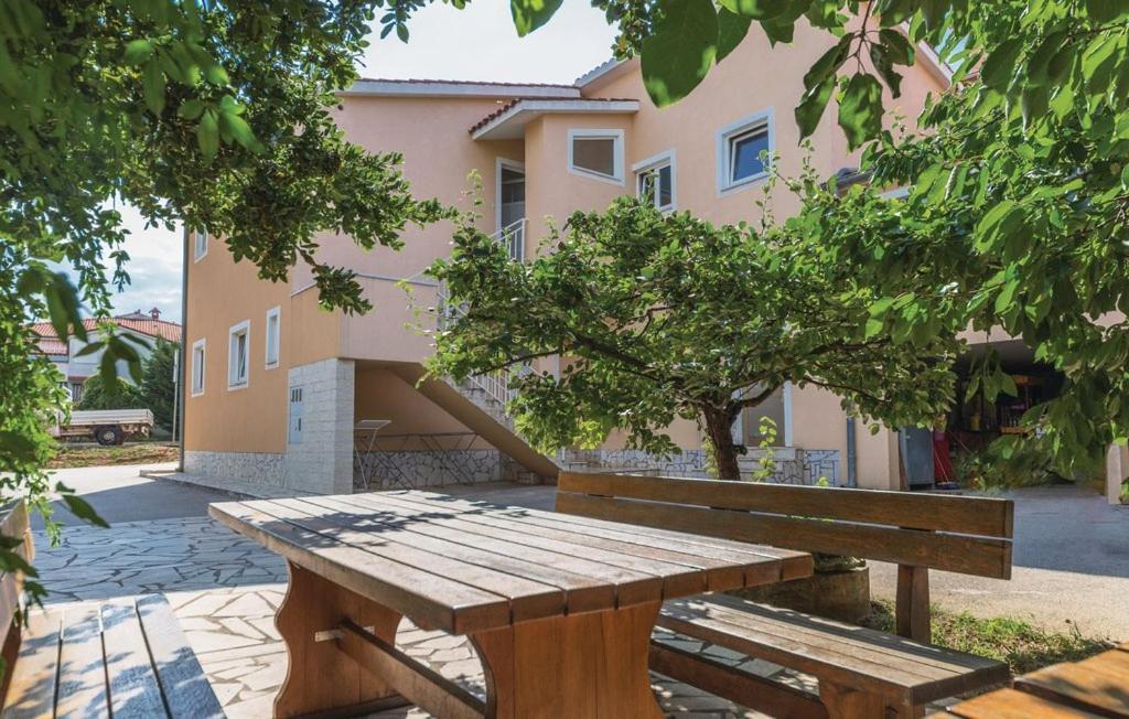 Apartmani Valdebek Pula Luaran gambar