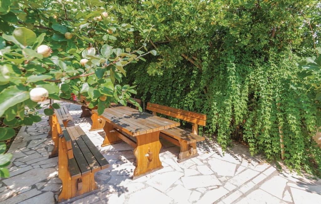 Apartmani Valdebek Pula Luaran gambar